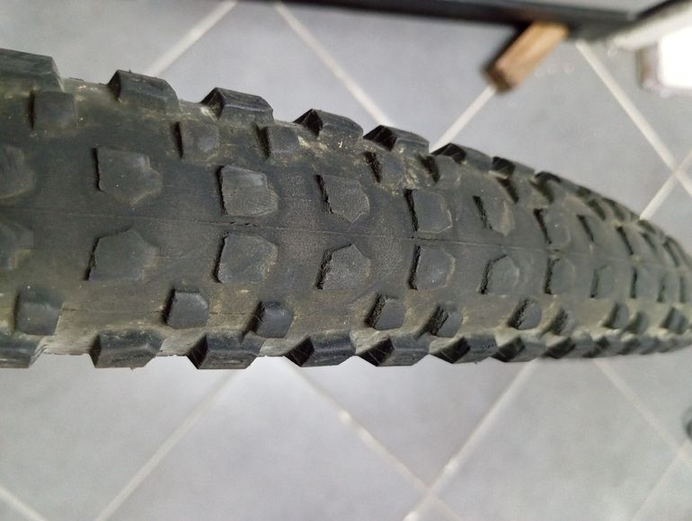 Used Bontrager XR3 MTB Tire bike — image 3 of 3