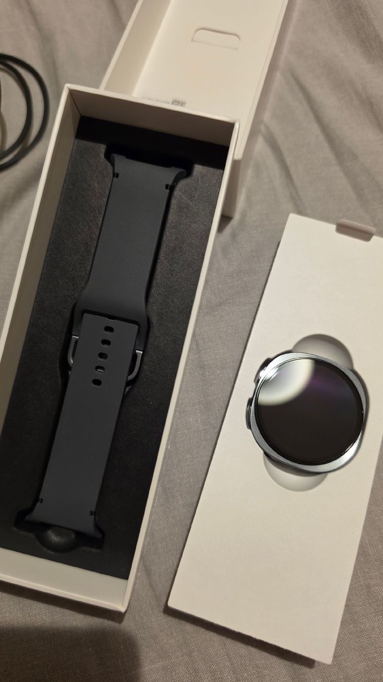 Used Samsung amsung SM L335F Galaxy Watch 8 2026 bike — image 1 of 4