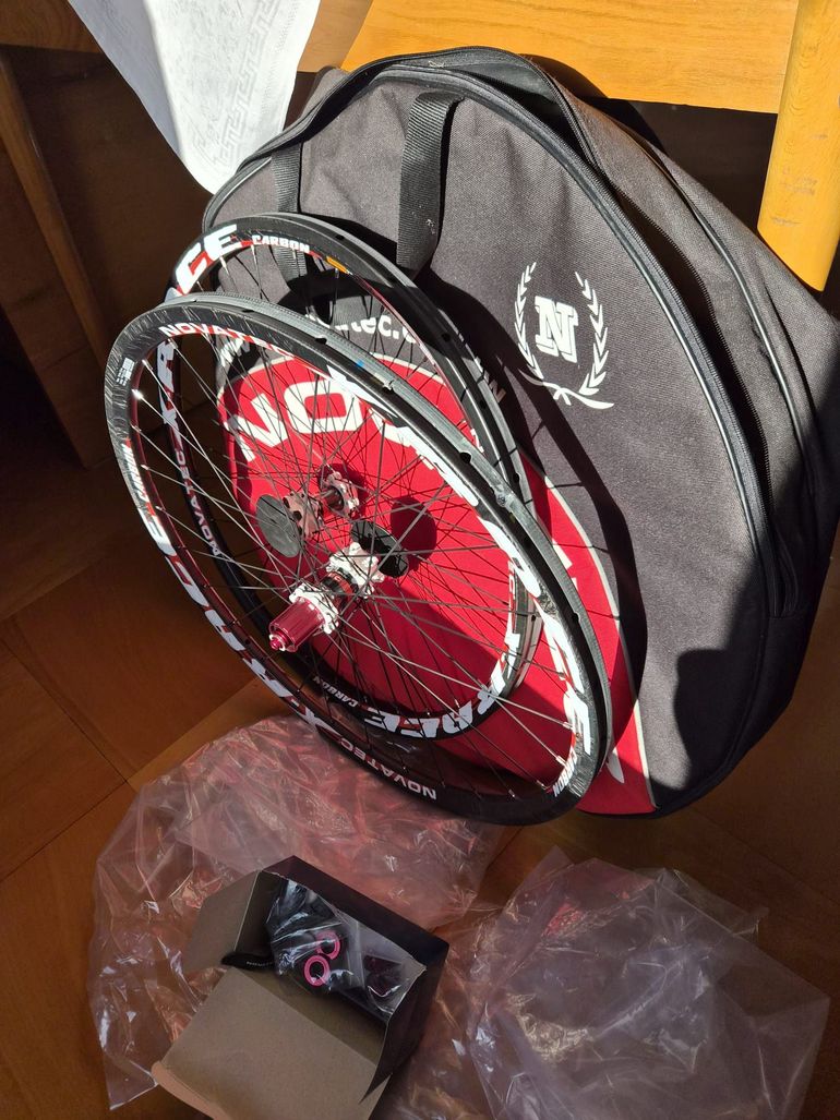 Used Novatec X-Race MTB 26 Tubular Carbon Wheelset bike — image 1 of 4