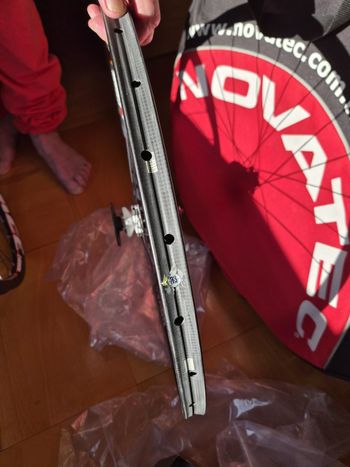 Used Novatec X-Race MTB 26 Tubular Carbon Wheelset bike — image 2 of 4
