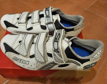 Used Sidi strada n.43 bike — image 2 of 2