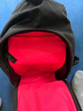 Used Rapha Pro Team Lightweight Rucksack 2024 bike — image 4 of 6