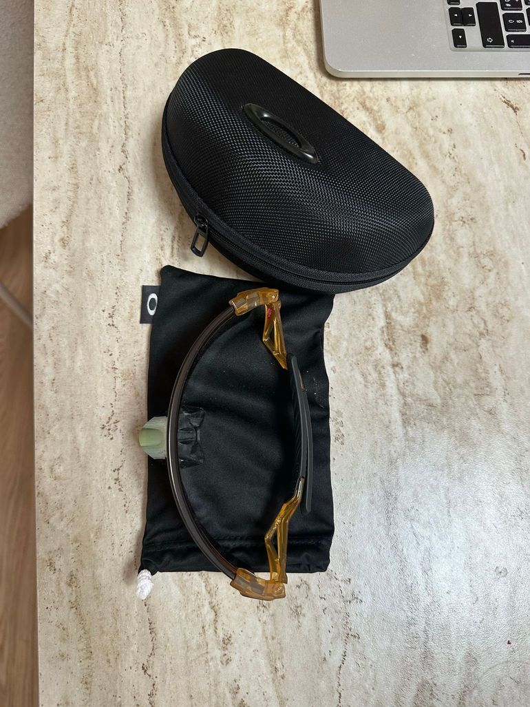 Used Oakley QNTM KATO 2025 bike — image 3 of 6