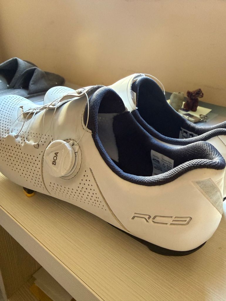 Used Shimano RC3 Cycling Shoes 2026 bike — image 4 of 6