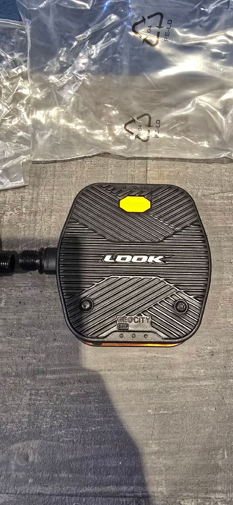 Used Look Geo City Grip Pedals bike — image 2 of 3