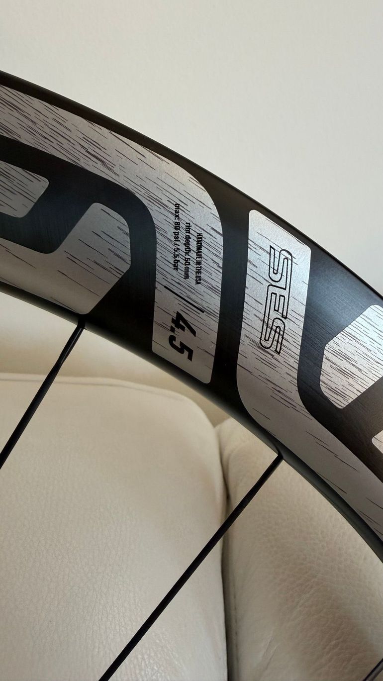 Used Enve SES 4.5 2025 bike — image 5 of 9