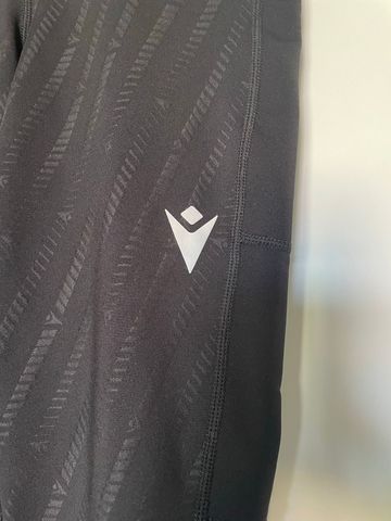 Used Macron leggings 2024 bike — image 2 of 6