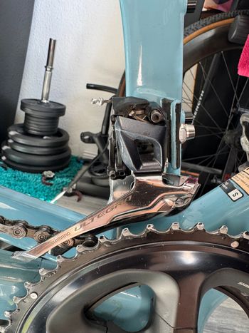Used Shimano Ultegra R8020 11-speed Hydraulic Disc Brake Groupset bike — image 4 of 11