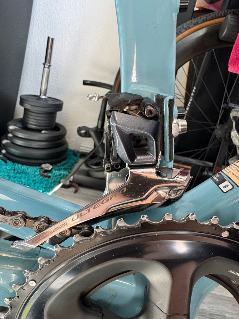 Used Shimano Ultegra R8020 11-speed Hydraulic Disc Brake Groupset bike — image 4 of 11