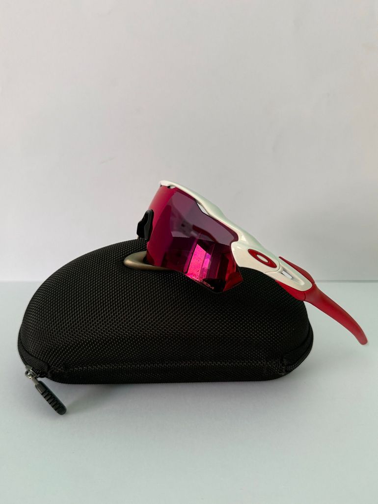 Used Oakley Radar EV Path Prizm Road bike — image 4 of 7