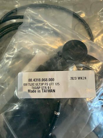 Used Rock Shox Sram rockshox twistloc 3 position bike — image 5 of 8