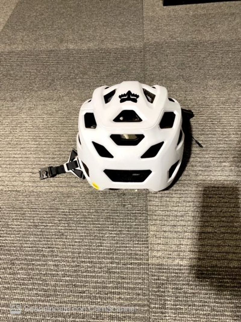 Used Fox Crossframe Pro Helmet 2025 bike — image 3 of 4