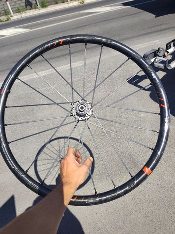 Used Fulcrum Racing Zero Carbon CMPTZN DB bike — image 2 of 2