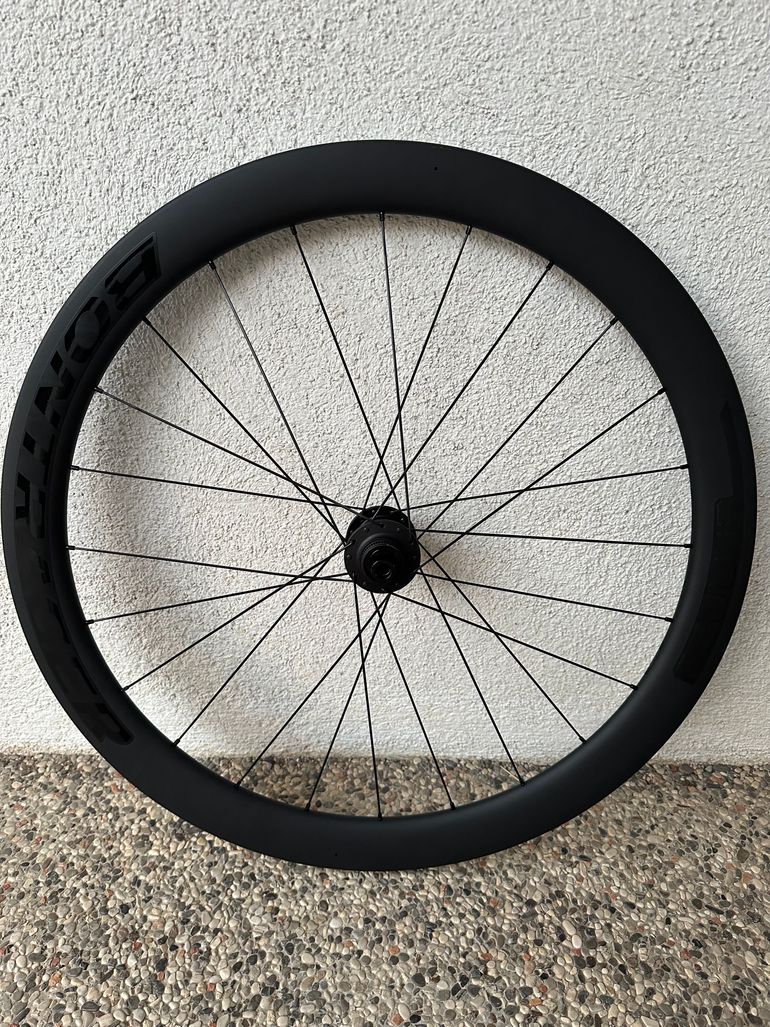 Used Bontrager Aeolus Elite 50 Disc 2025 bike — image 4 of 6