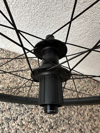 Used Bontrager Aeolus Elite 50 Disc 2025 bike — image 3 of 6