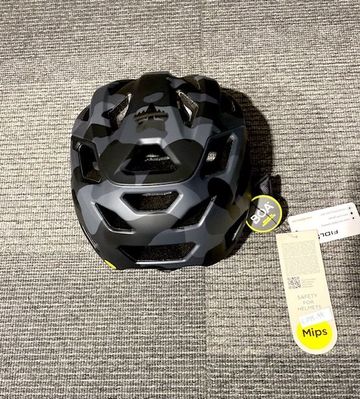 Used Fox Crossframe Pro Helmet 2025 bike — image 3 of 4