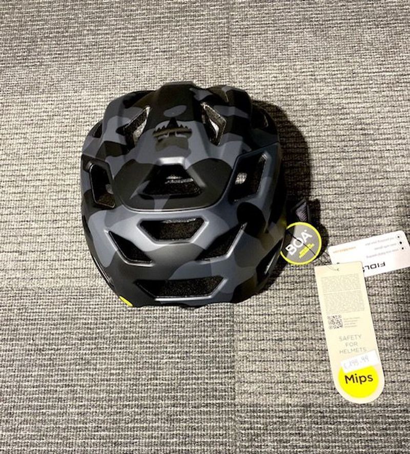 Used Fox Crossframe Pro Helmet 2025 bike — image 3 of 4