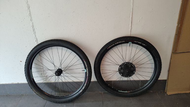 Used Rockrider 29x23c Double-Walled QR Tubeless Ready Disc Brake Mountain Bike Front Wheel 2024 bike — image 1 of 5