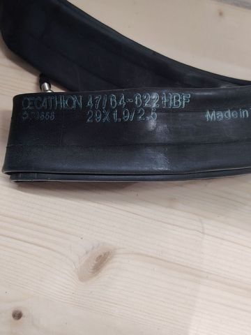 Used BTWIN Camera d'aria 29x1, 9/2, 5 2026 bike — image 2 of 3
