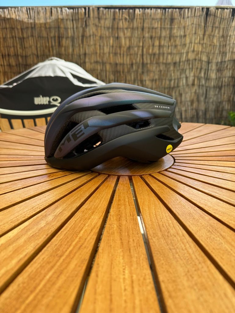 Used MET Trenta 3K Carbon MIPS Helmet bike — image 2 of 6