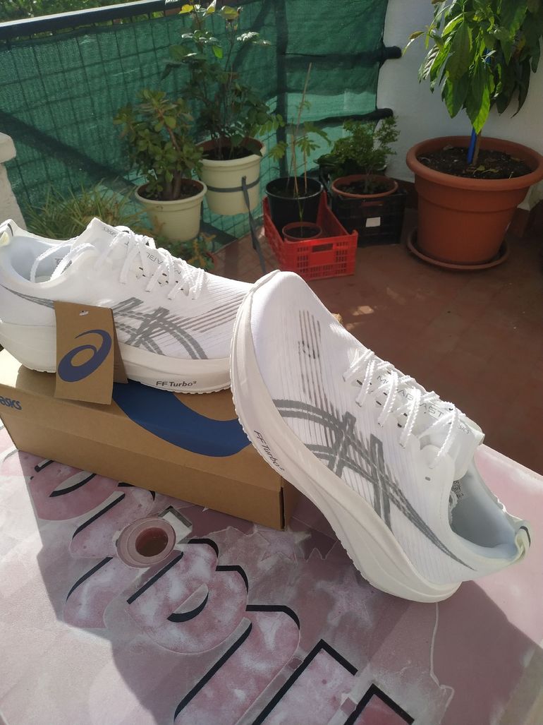Used Asics MEGABLAST bike — image 2 of 11