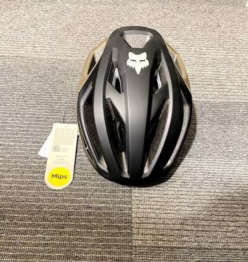 Used Fox Crossframe Pro Helmet 2025 bike — image 3 of 4