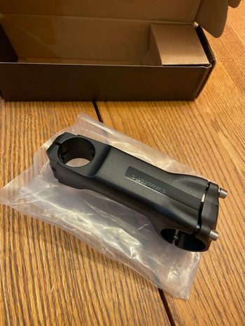 Used Specialized S-Works Tarmac SL7 Stem 100mm 6 Degrees 2023 bike — image 1 of 3