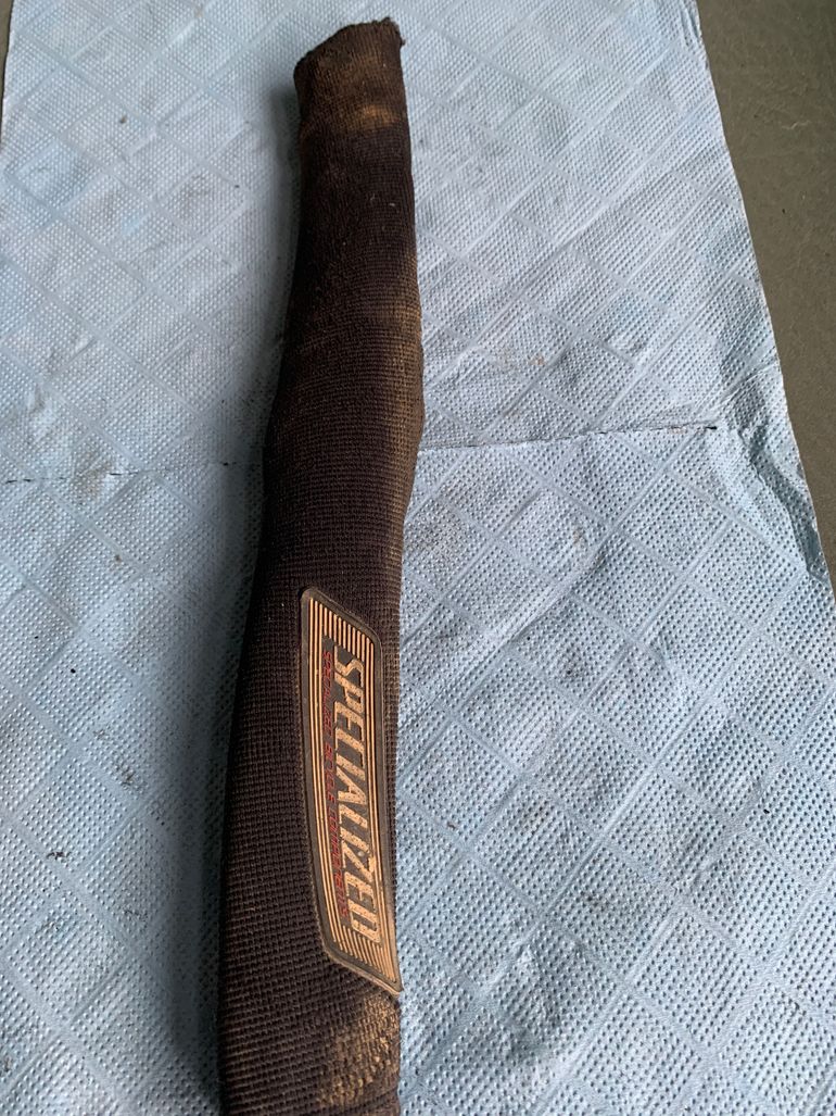 Used Specialized Proteção Escora bike — image 1 of 3