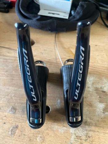 Used Shimano Ultegra Di2 ST-R8050 Shifters 2025 bike