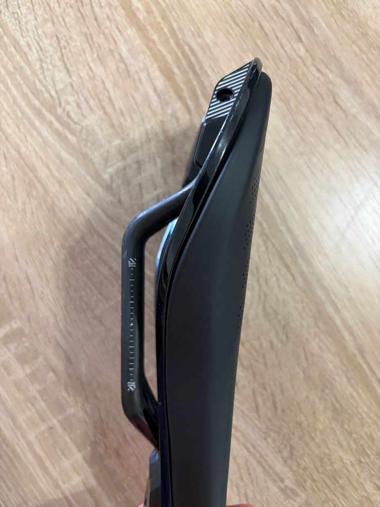 Used Bontrager Hilo Pro Carbon Saddle bike — image 5 of 6
