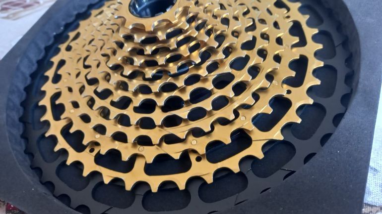 Used Sram XD 12v Gold 2026 bike — image 3 of 9