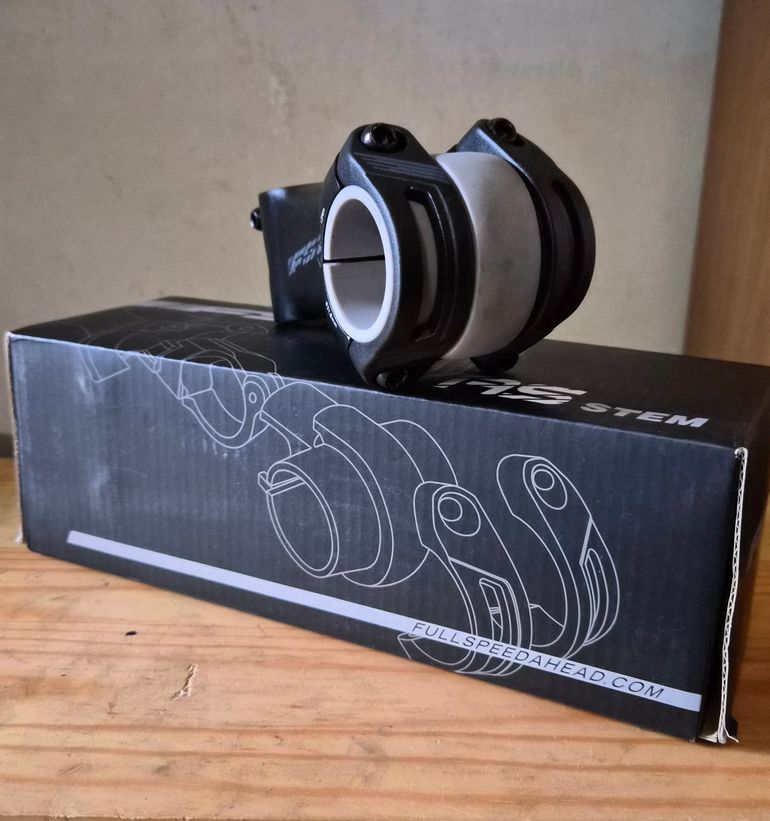 Used Fsa Vibration Absorbing 2026 bike — image 2 of 3