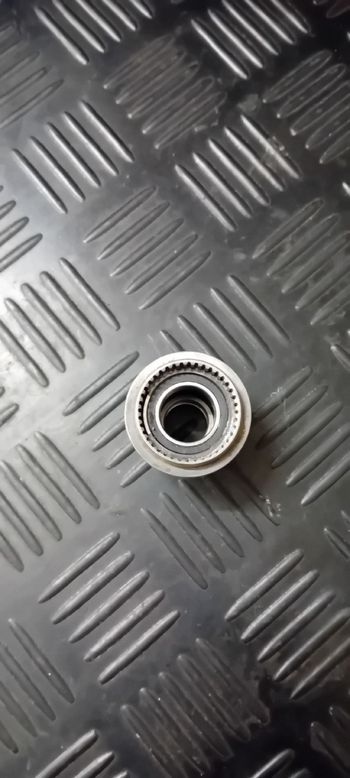 Used Mavic Instant Drive 360 Freehub Body bike — image 3 of 3