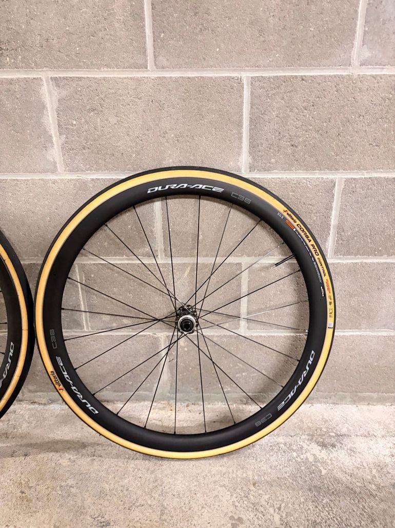 Used Shimano Dura Ace R9270 C36 Disc Wheelset 2025 bike — image 3 of 7