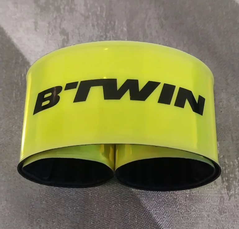 Used BTWIN brazalete reflectante bike — image 1 of 3