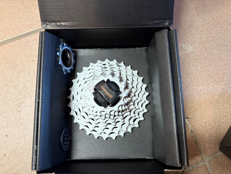 Used Campagnolo Super Record Wireless Groupset 2025 bike — image 6 of 7