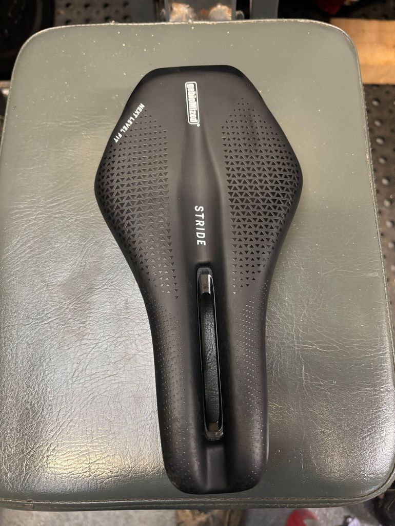 Used gebioMized Stride Saddle 2025 bike — image 1 of 2