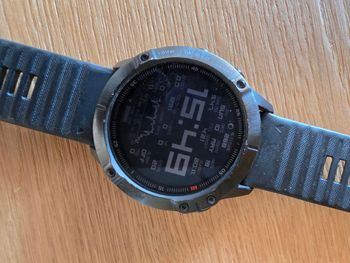 Used Garmin fēnix 6X Pro GPS Watch bike — image 4 of 5