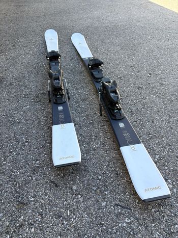 Used Atomic Cloud C8 Skis 2025 bike — image 3 of 7