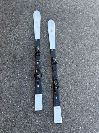 Used Atomic Cloud C8 Skis 2025 bike