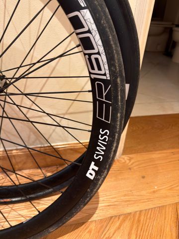 Brugt Dt Swiss ER1600 Wheels bike — billede 1 af 5
