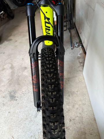 Käytetty Fox 38 2026 bike — kuva 2 / 3