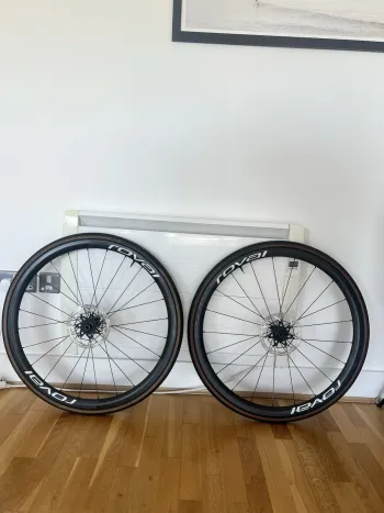 Used Roval Alpinist CLX II 2022 bike — image 3 of 3