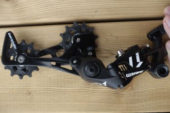Used Sram Apex 1 Hydraulic Groupset 1x11 bike — image 2 of 11