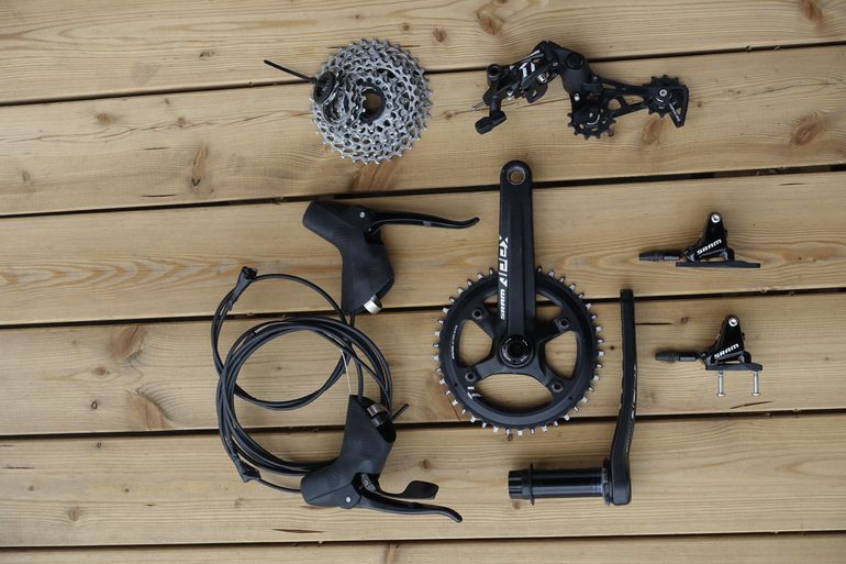 Used Sram Apex 1 Hydraulic Groupset 1x11 bike — image 1 of 11
