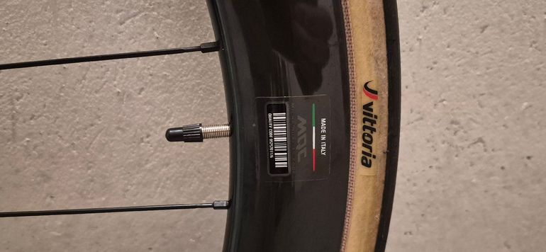 Used Miche Kleos 50 Carbon Disc Wheelset 2025 bike — image 4 of 8