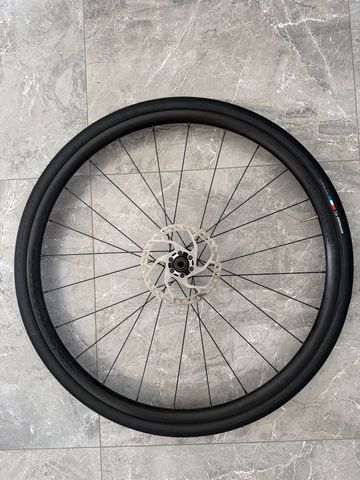Tweedehands Bontrager Paradigm SL 2026 bike — afbeelding 2 van 4