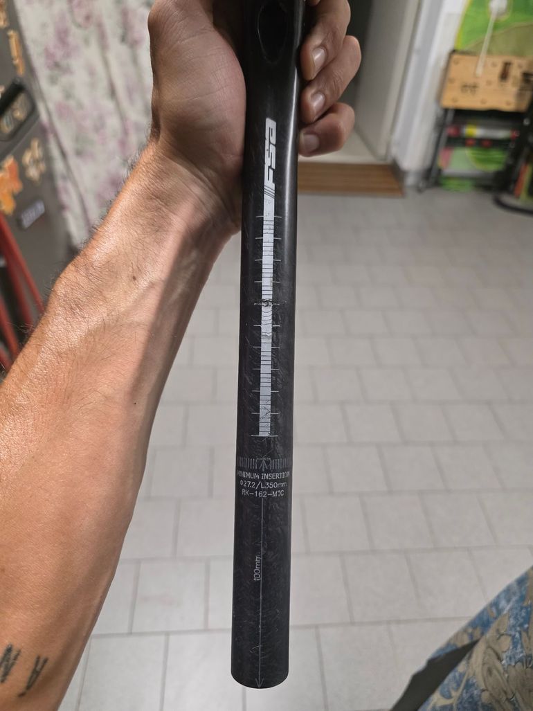 Used Fsa K-Force Carbon 27.2mm bike — image 4 of 7
