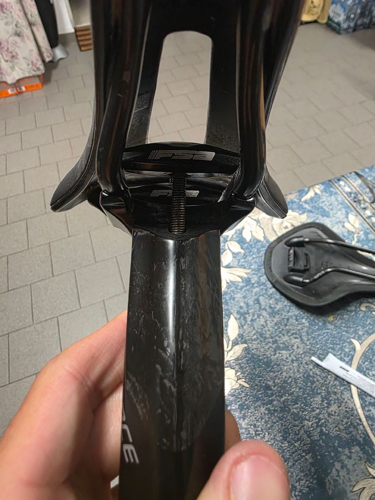 Used Fsa K-Force Carbon 27.2mm bike — image 6 of 7