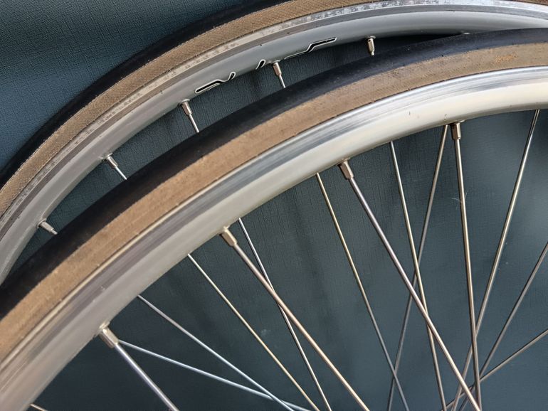Used Campagnolo Super Record bike — image 11 of 18